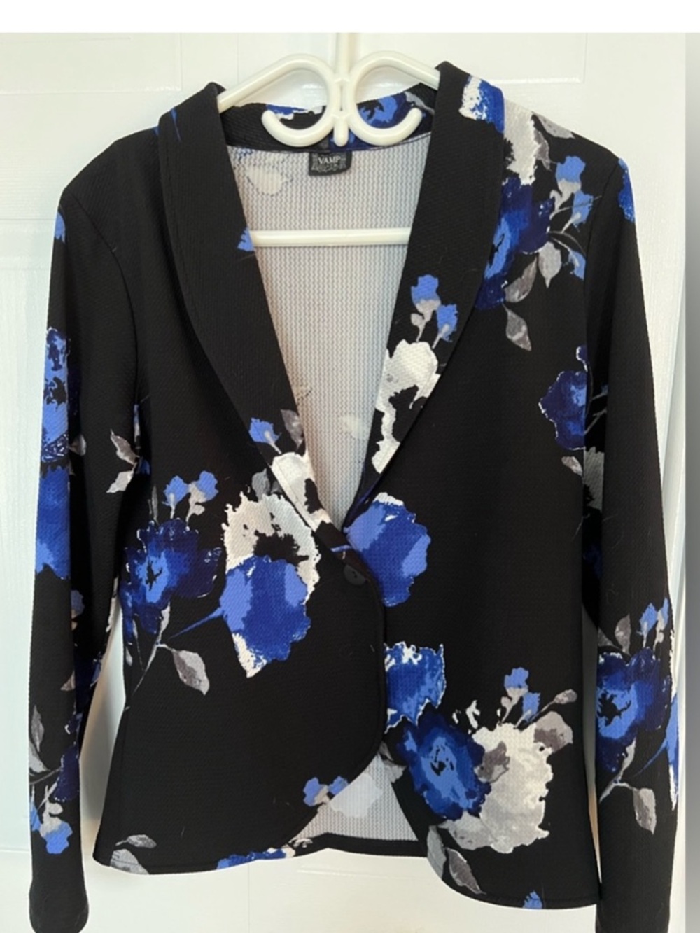 Vamp Floral Print Black & Blue Women's Blazer Jacket